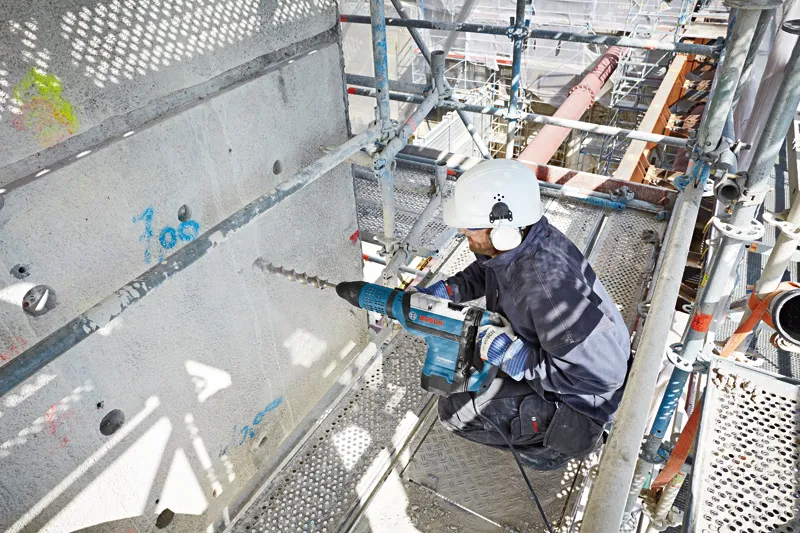 BOSCH PRO GBH 12-52 DV Rotary Hammer